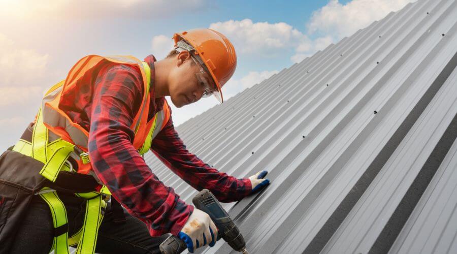 GAF certified roofer in Chaseburg, WI